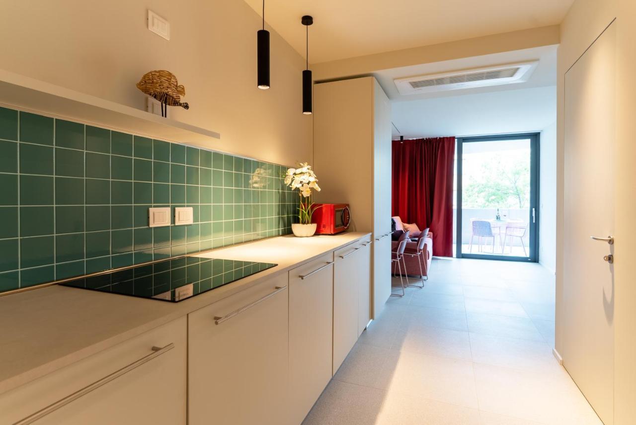 Aparthotel Zefiro Com Design, Large Terrace, Bike, Near Beach And Thermal Grado Zewnętrze zdjęcie